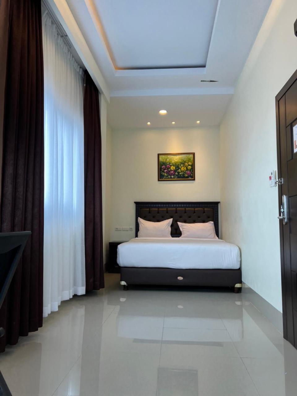 Kirei Hotel Bantaeng Εξωτερικό φωτογραφία