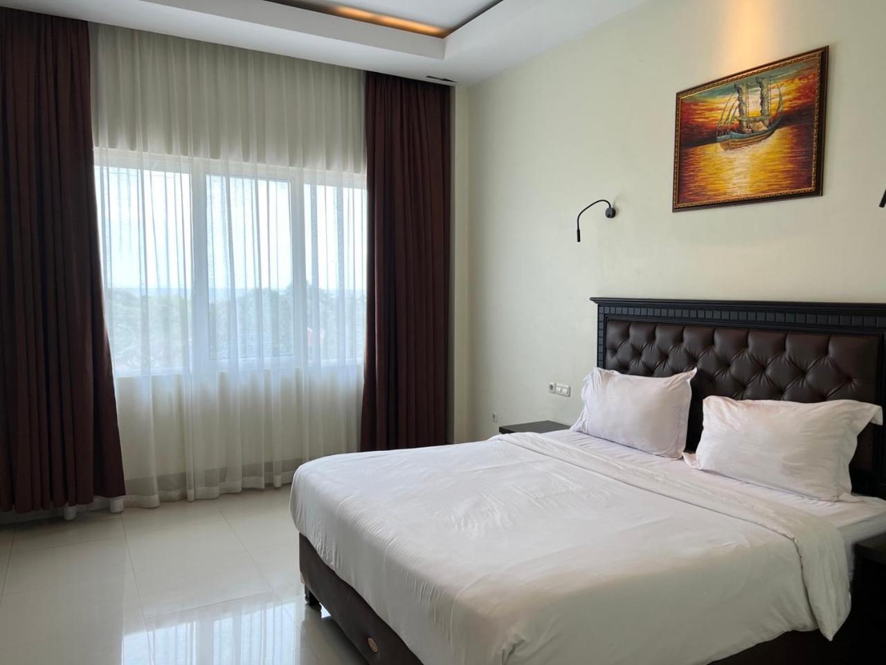 Kirei Hotel Bantaeng Εξωτερικό φωτογραφία