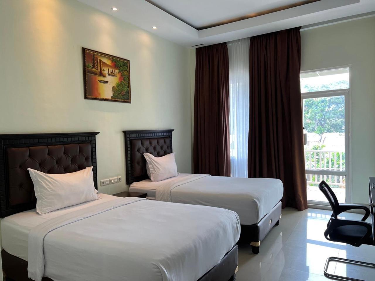 Kirei Hotel Bantaeng Εξωτερικό φωτογραφία