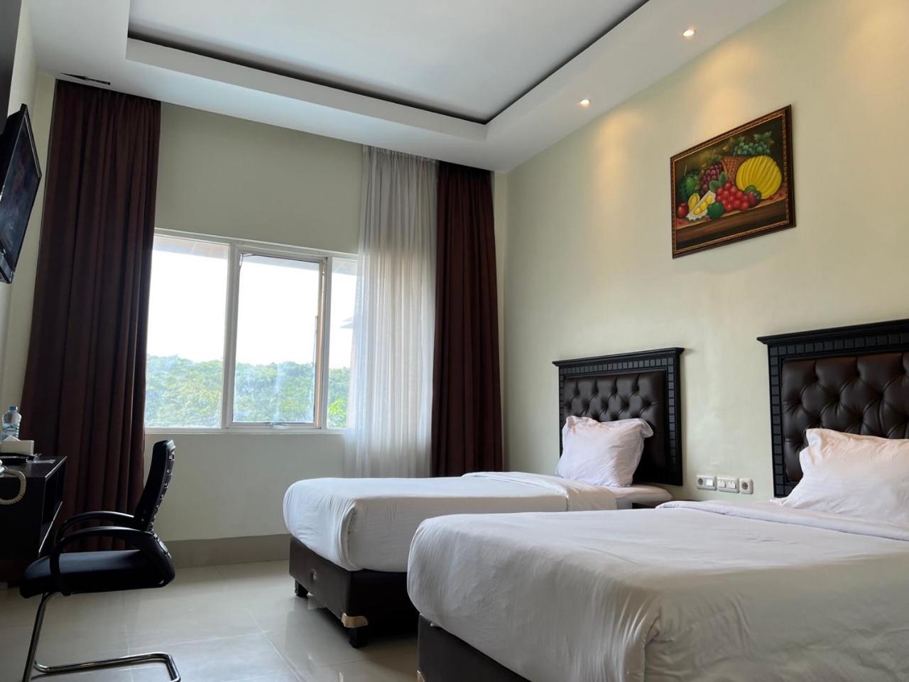 Kirei Hotel Bantaeng Εξωτερικό φωτογραφία