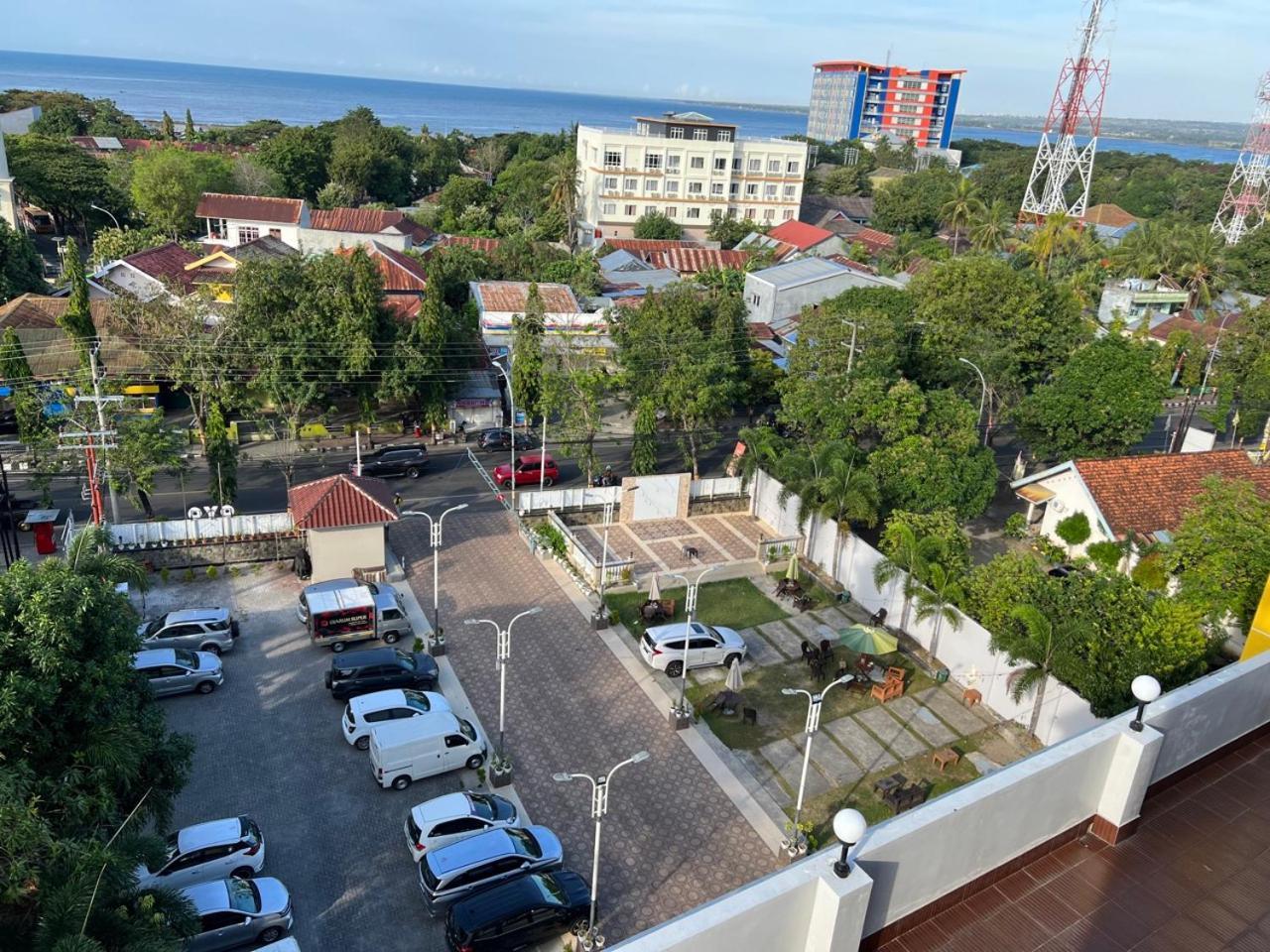 Kirei Hotel Bantaeng Εξωτερικό φωτογραφία