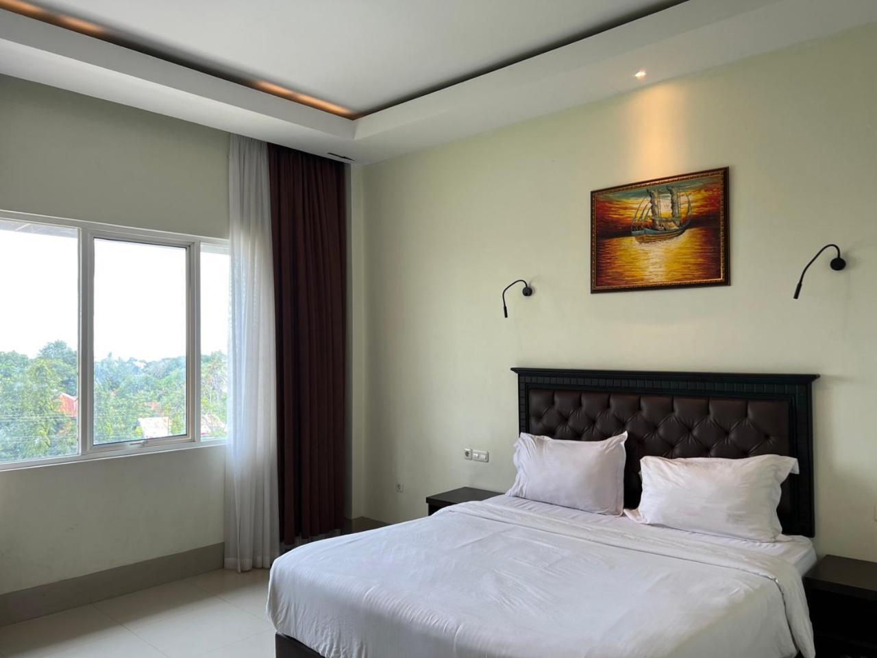 Kirei Hotel Bantaeng Εξωτερικό φωτογραφία