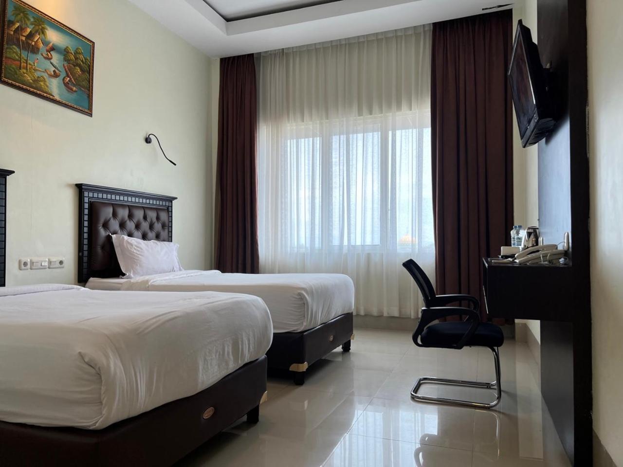 Kirei Hotel Bantaeng Εξωτερικό φωτογραφία