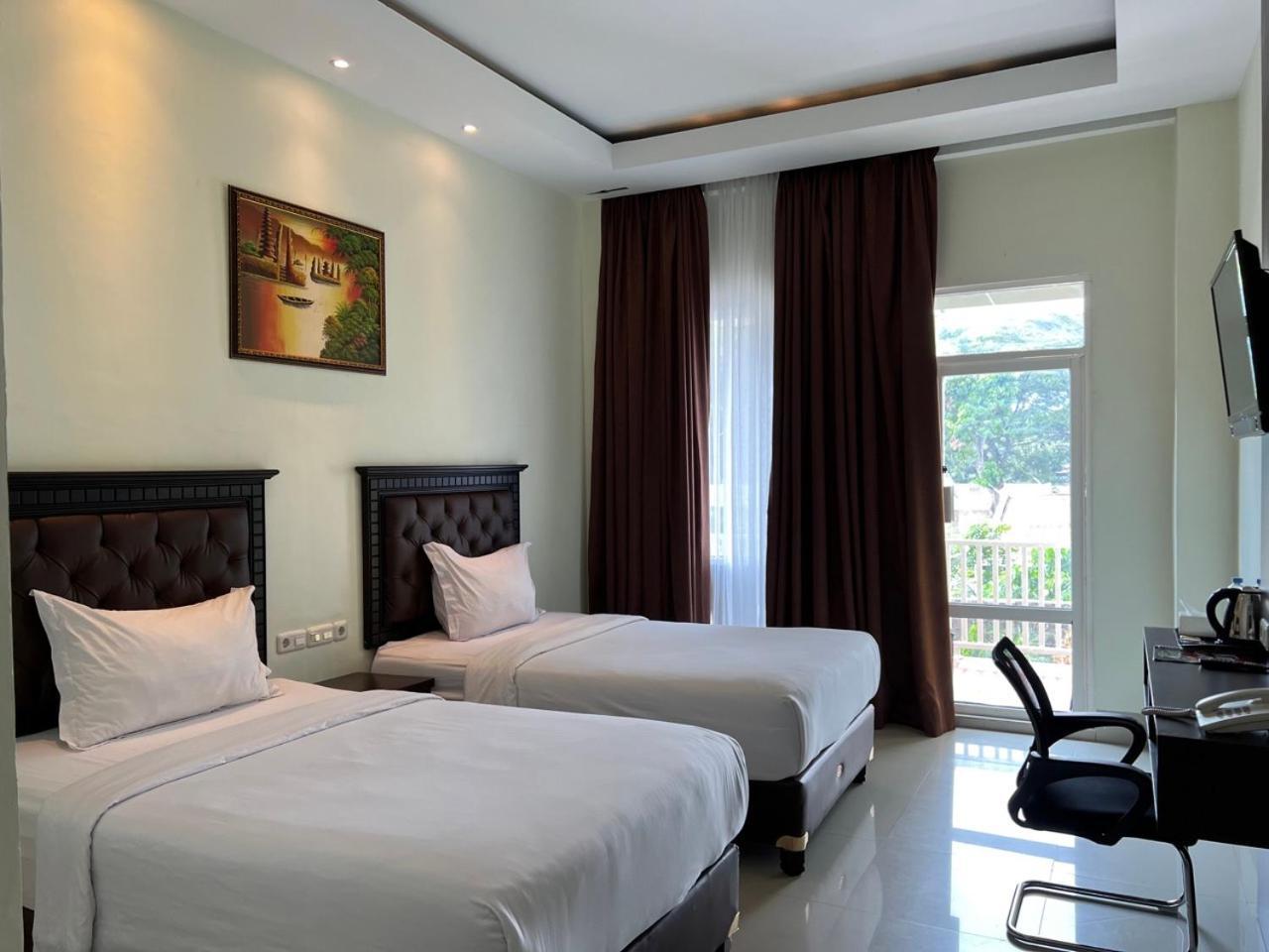 Kirei Hotel Bantaeng Εξωτερικό φωτογραφία