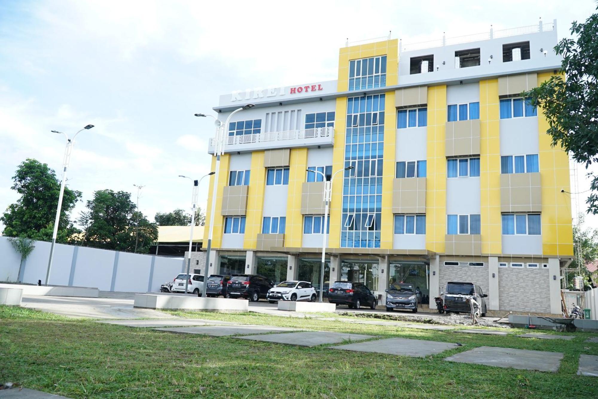 Kirei Hotel Bantaeng Εξωτερικό φωτογραφία